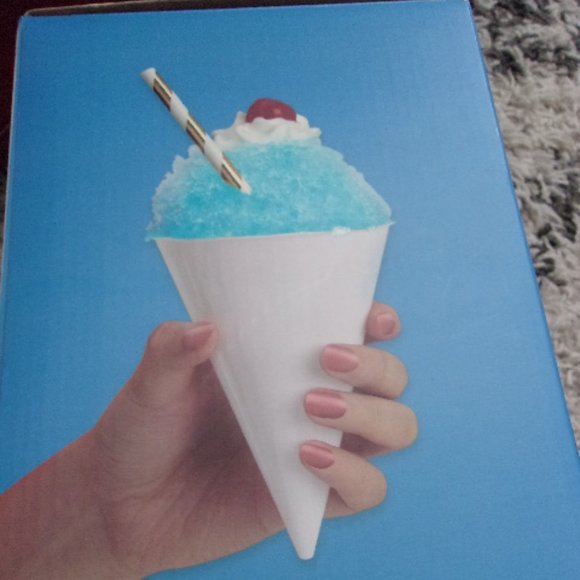 New open box Koji Snow cone maker - Picture 5 of 6
